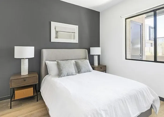 Landing - Modern With Amazing Amenities Apartment *