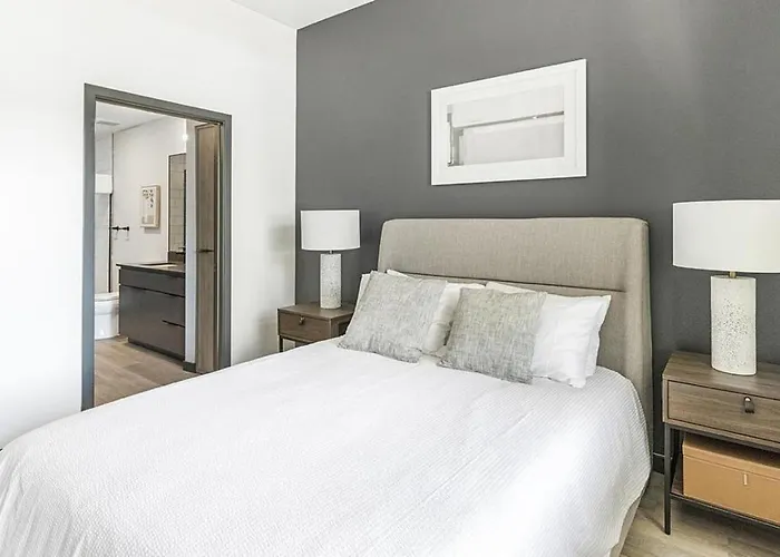 Landing - Modern With Amazing Amenities Apartment Scottsdale